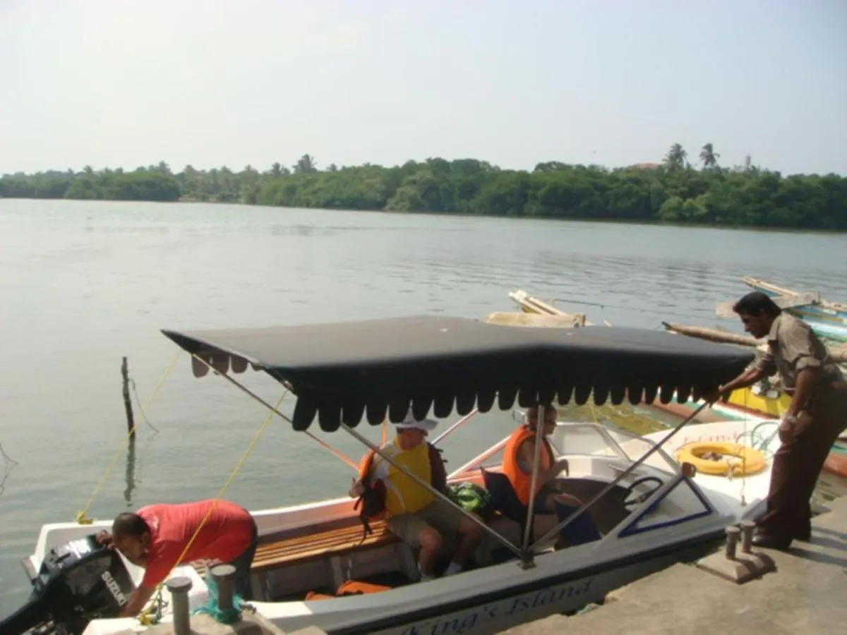 Randi Homestay Negombo 0*,